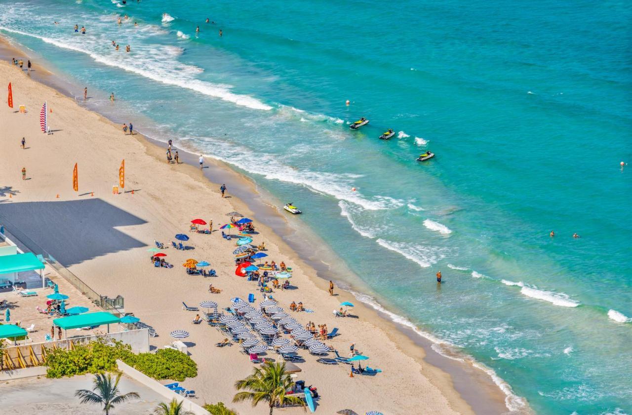 The Ultimate Resort - Beachfront 2 Bedroom Apartment With Direct Ocean View, Rooftop Pool, Hot Tub And Gym Hollywood Exteriér fotografie