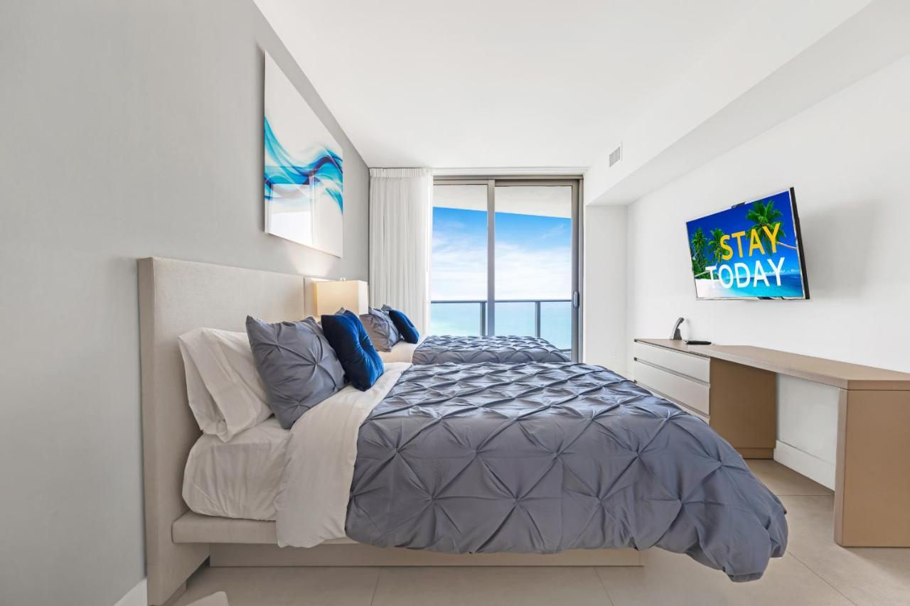 The Ultimate Resort - Beachfront 2 Bedroom Apartment With Direct Ocean View, Rooftop Pool, Hot Tub And Gym Hollywood Exteriér fotografie