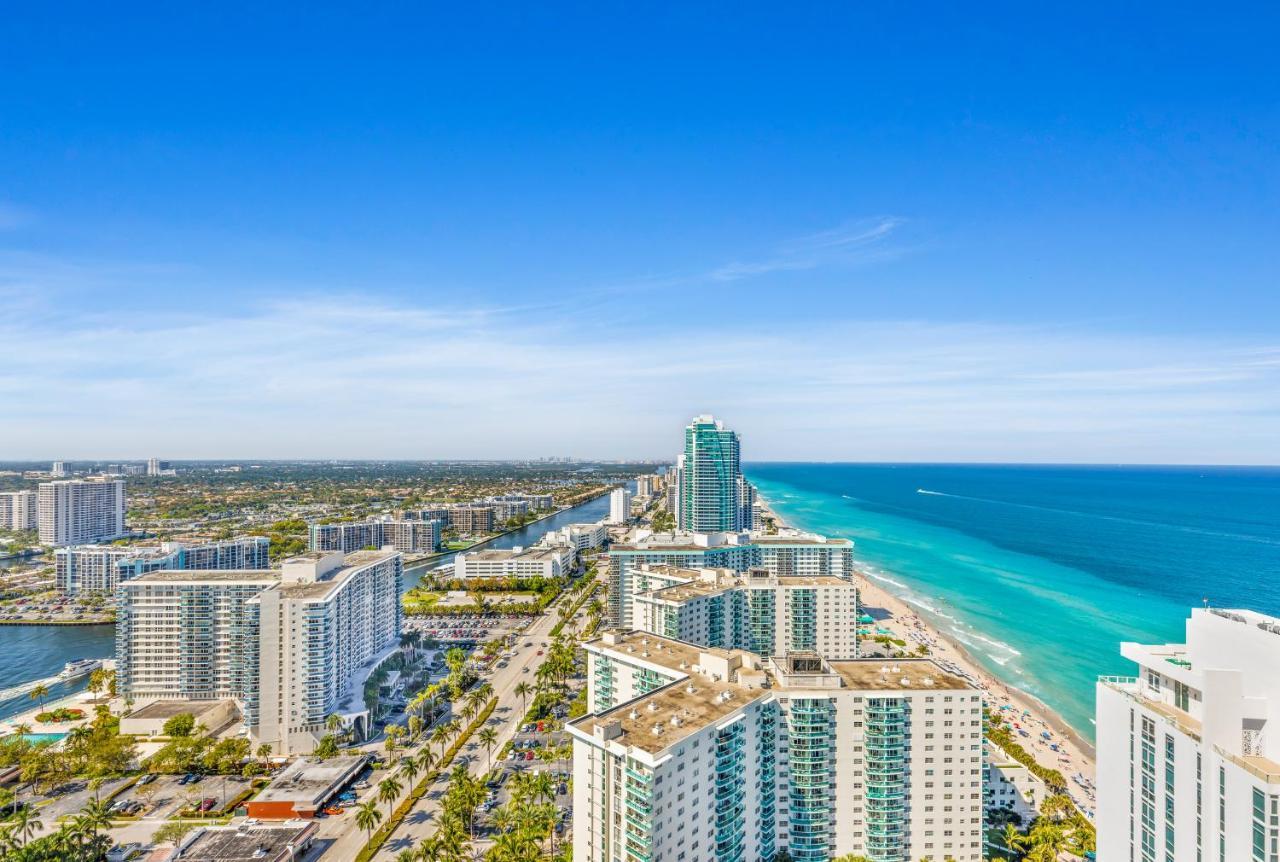 The Ultimate Resort - Beachfront 2 Bedroom Apartment With Direct Ocean View, Rooftop Pool, Hot Tub And Gym Hollywood Exteriér fotografie