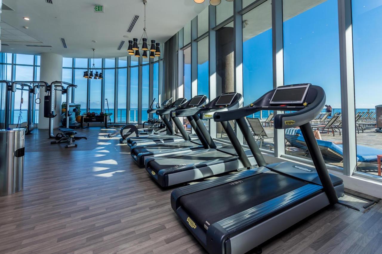 The Ultimate Resort - Beachfront 2 Bedroom Apartment With Direct Ocean View, Rooftop Pool, Hot Tub And Gym Hollywood Exteriér fotografie